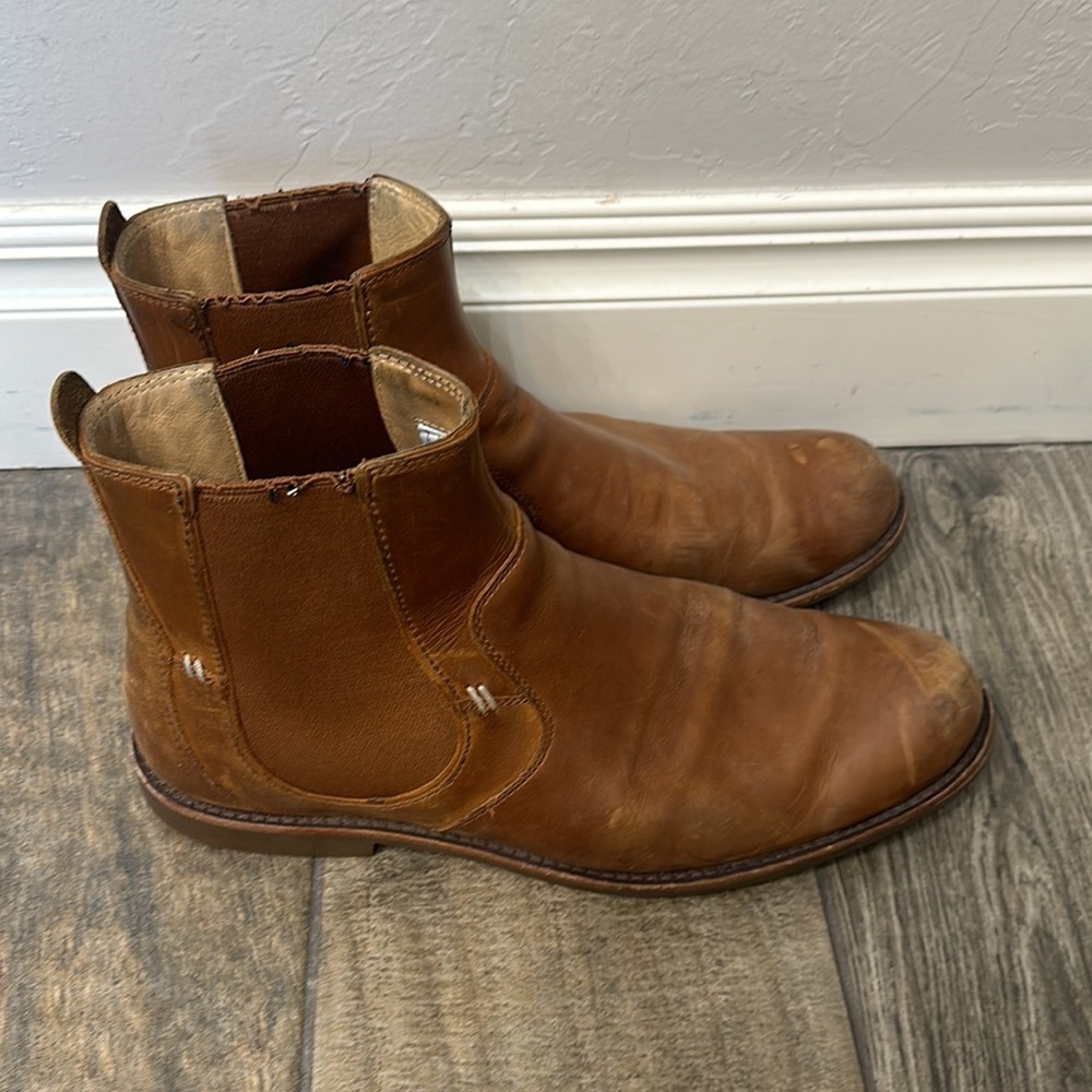 UGG brown leather boots size 10.5 - Picture 3 of 16